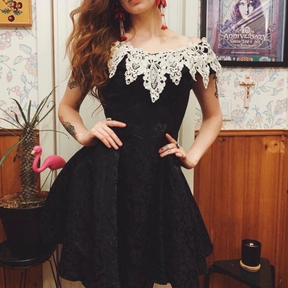 Vintage Jessica McClintock Gunne Sax Black Off The Shoulder Fit & Flare Dress